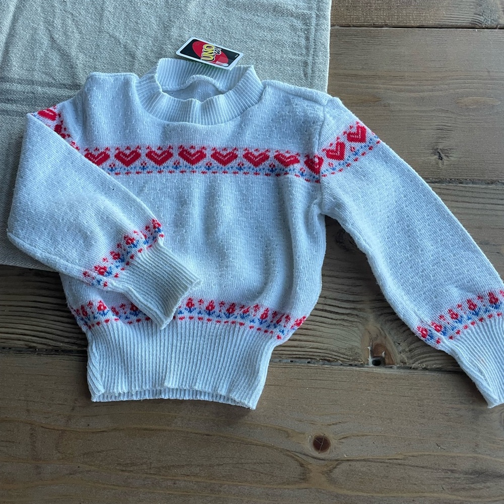Vintage White and Red Heart Patterned kids Sweater